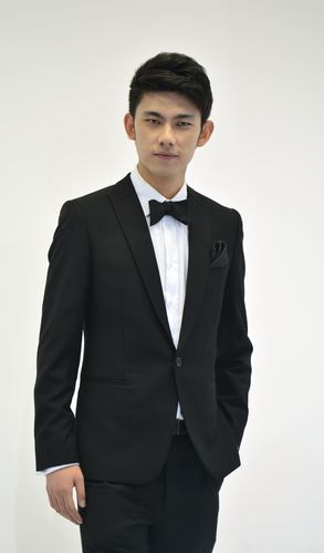 纪建英 艺术总监 & 首席设计师